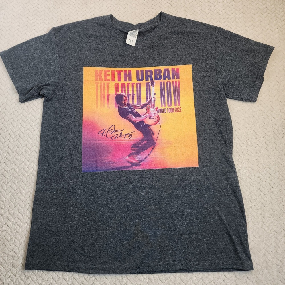 Keith Urban The Speed Of Now World‎ Tour 2022 Graphic T Shirt Size Medium